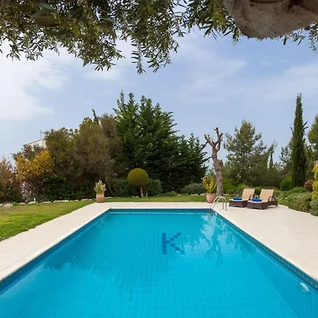 Aphrodite Hills Superior Villas Superior 0093 Air Conditioning 3 Bedrooms Villa *